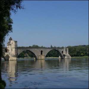 AVIGNON-Histoire-3
