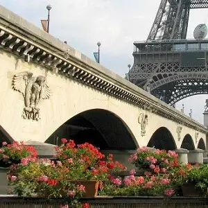 08-pont-iena-paris-champs-elysees