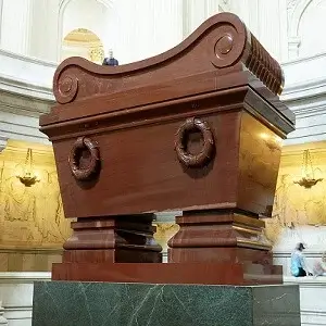 13-dome-invalides-ministeres-paris